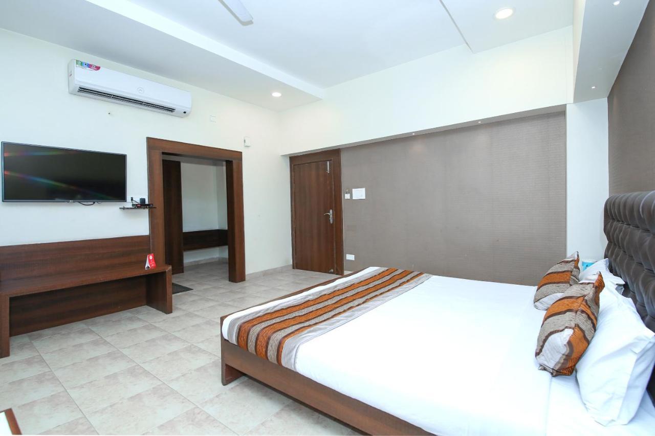 Jabali Palace Hotel Jabalpur Ngoại thất bức ảnh