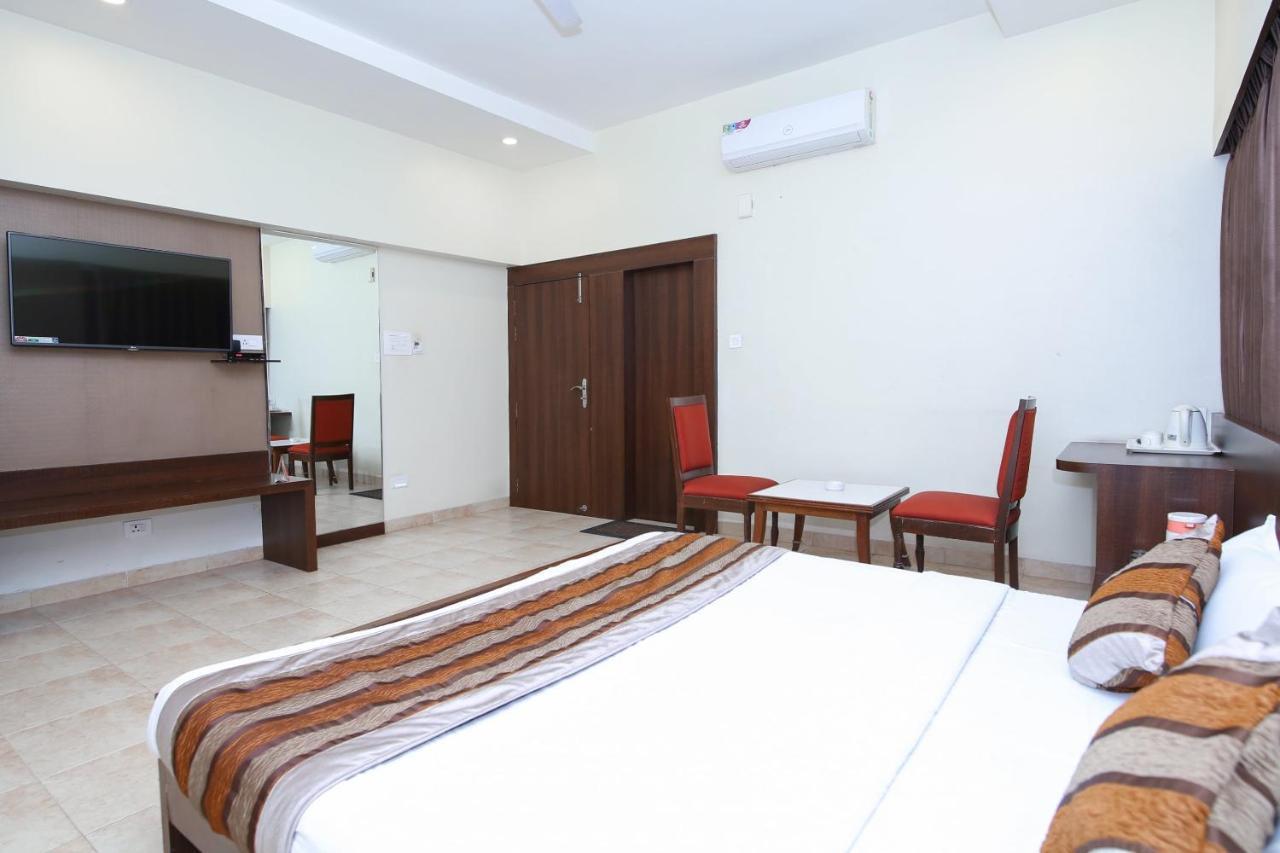Jabali Palace Hotel Jabalpur Ngoại thất bức ảnh