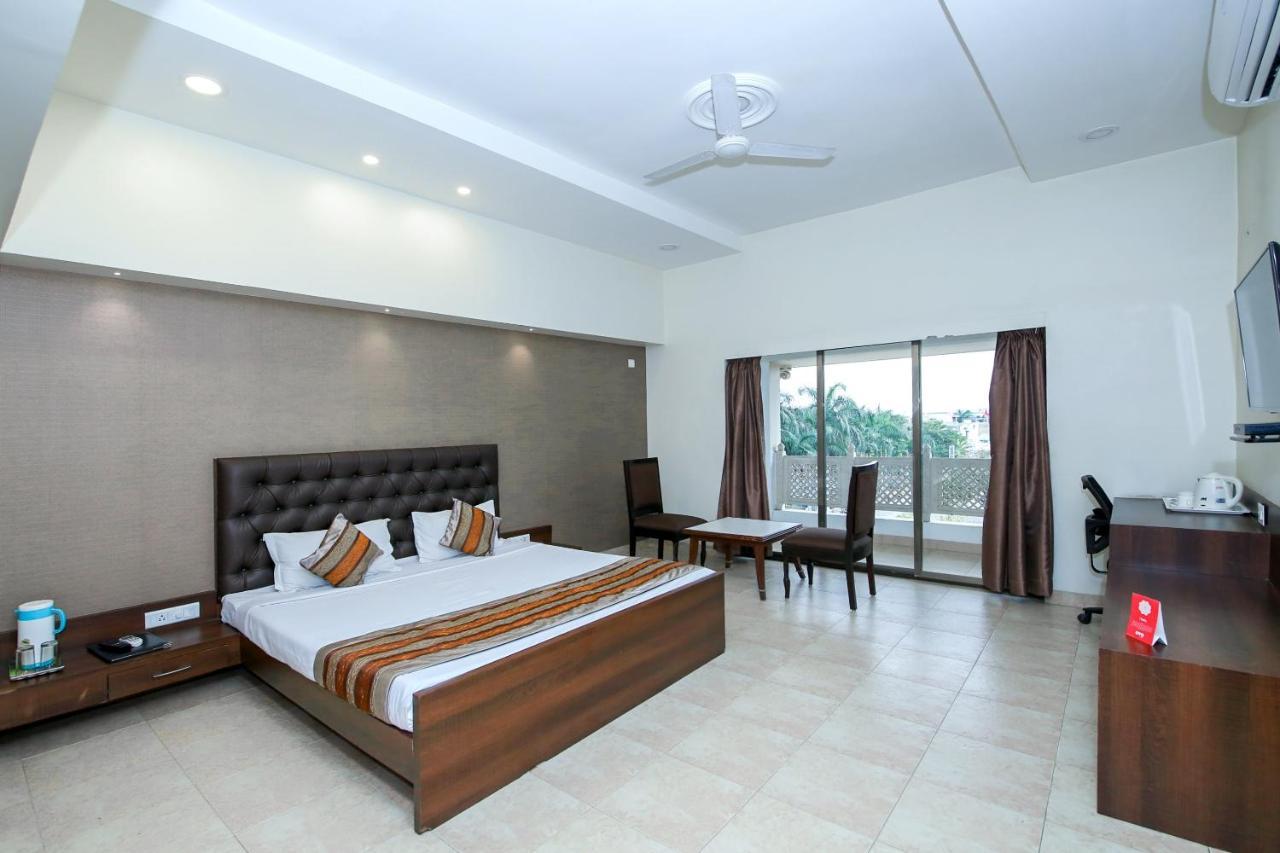 Jabali Palace Hotel Jabalpur Ngoại thất bức ảnh