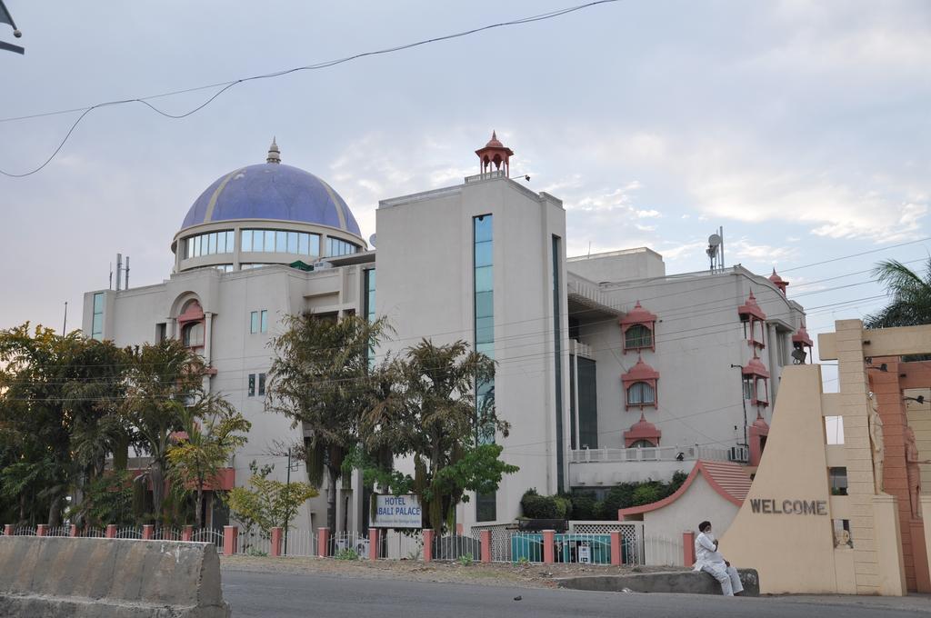 Jabali Palace Hotel Jabalpur Ngoại thất bức ảnh