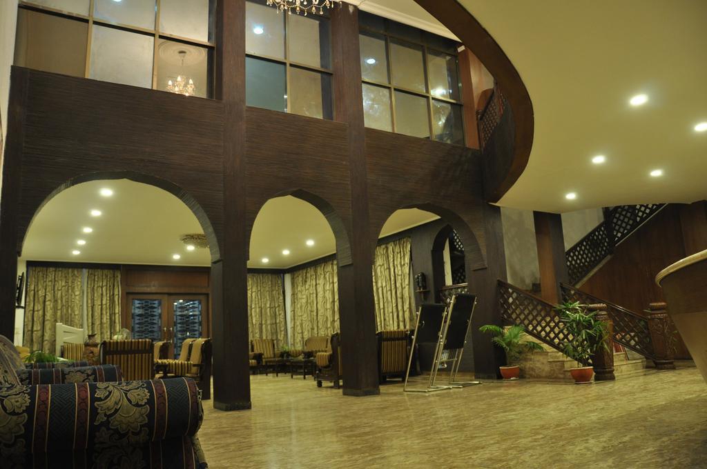 Jabali Palace Hotel Jabalpur Ngoại thất bức ảnh