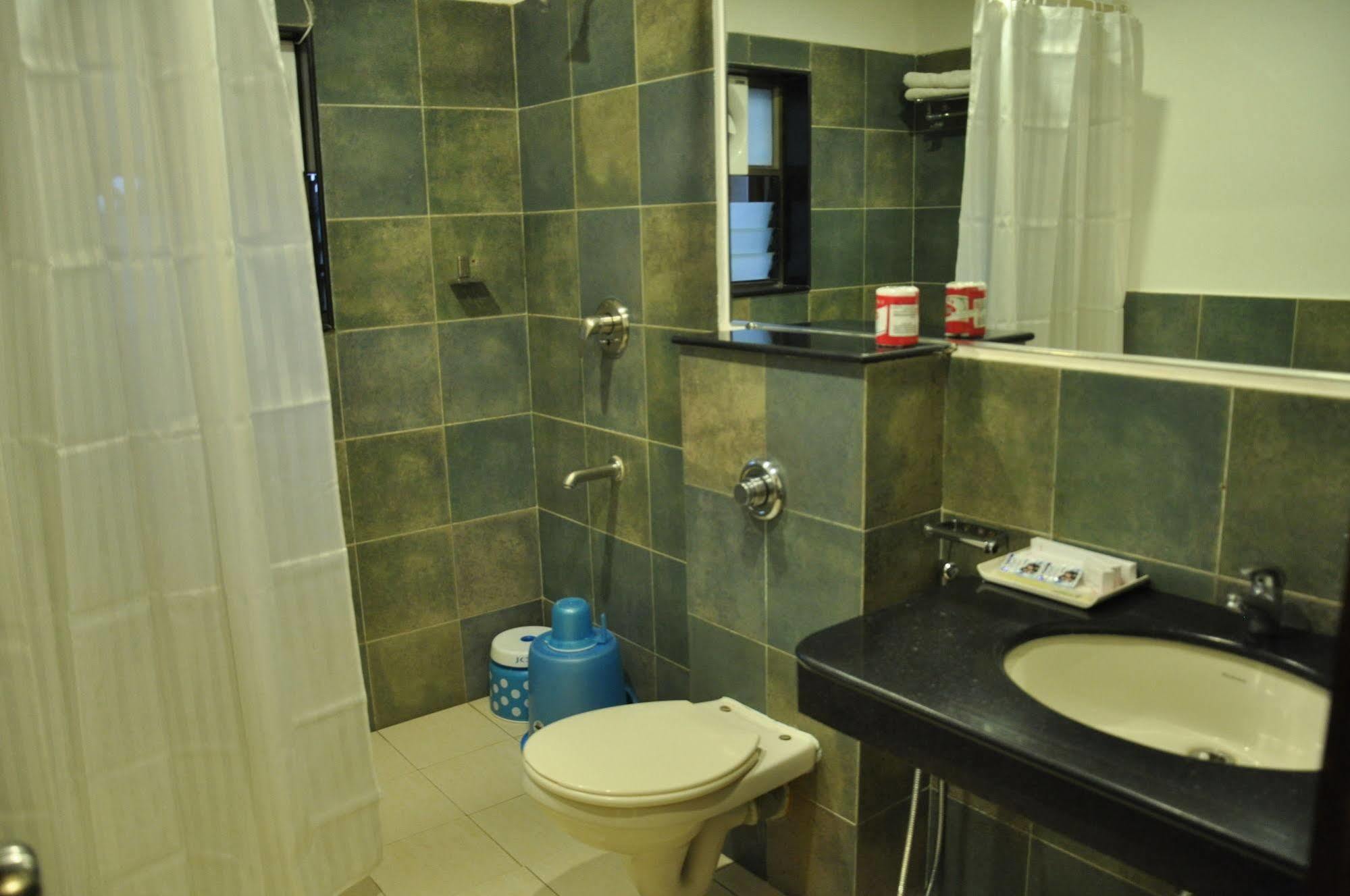 Jabali Palace Hotel Jabalpur Ngoại thất bức ảnh